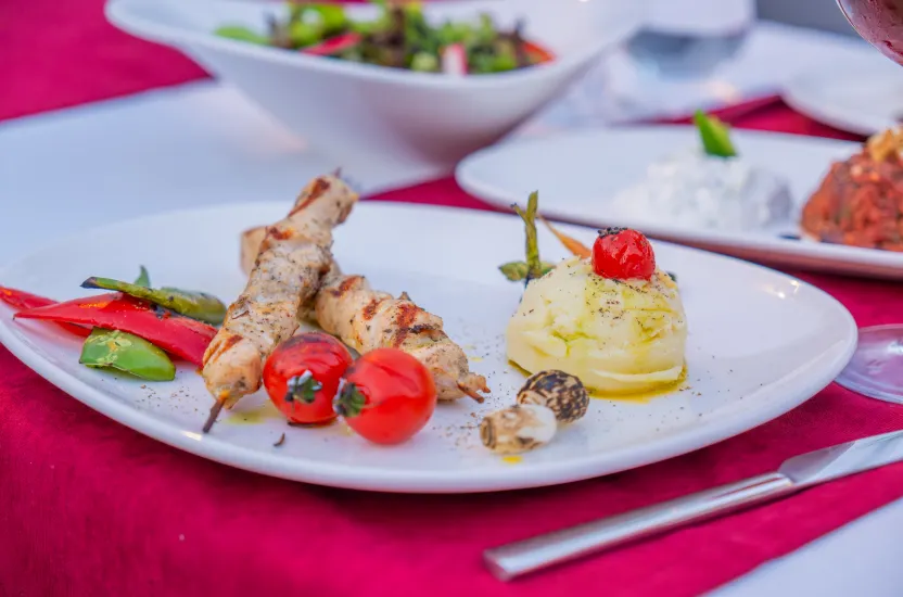 RESIDENCE 222 | HİSARÖNÜ