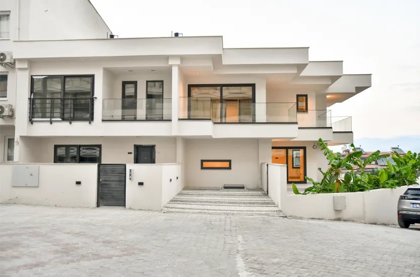VILLA KARAGÖZLER