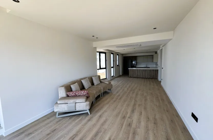 RESIDENCE 222 | SUNDIAL